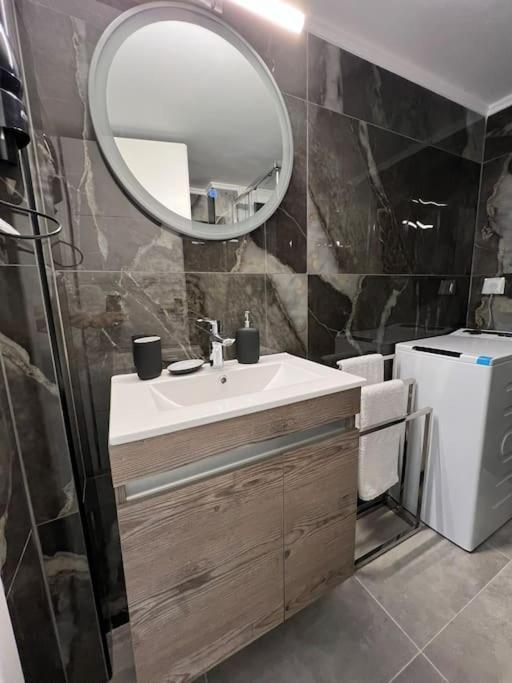 Luxury Apartment Near Acropolis Αθήνα Εξωτερικό φωτογραφία